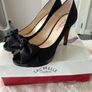 Sachelle Platform Black Satin and Patent Heels - Size 39.5 / Size 6 Image 5