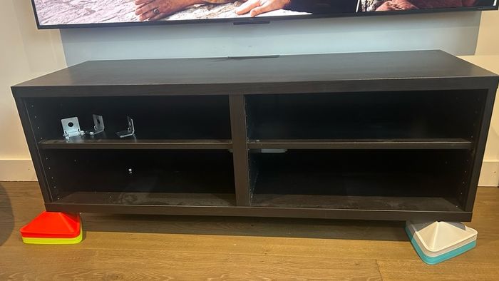 Besta Tv Unit