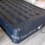 Luxury inflatable double airbed Image 6