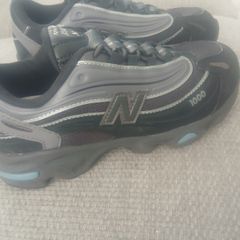 Kids Trainers new balance size 1