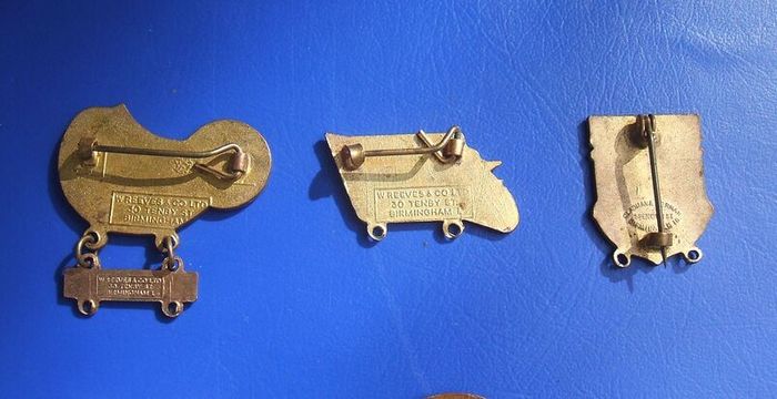 MOTORCYCLE SPEEDWAY (racing sports) - a selection of scarce vintage Speedway Supporters' badges (1930's to 1980's)