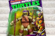 Nickelodeon Teenage Mutant Ninja Turtles TMNT 2012 Donatello Inventor Weaponeer
