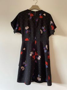 Warehouse black floral dress size 8 New without tags