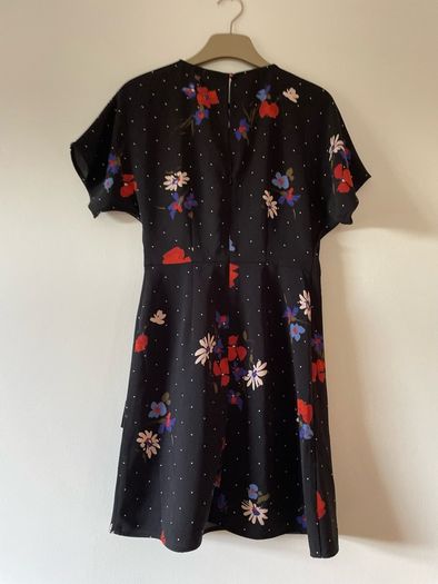 Warehouse black floral dress size 8 New without tags