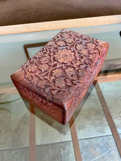 Vintage Indian Floral Design Hand Carved Sheesham Rose Wood Jewellery Keepsakes Box