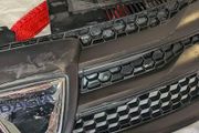 Front central grill Dacia Sandero