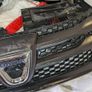 Front central grill Dacia Sandero Image 3