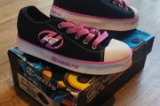 Heelys X2 Roller Shoes. Unisex - Boys or Girls. Size UK 3
