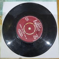Robin Stevens How Do You Do It 7 inch single Embassy Records