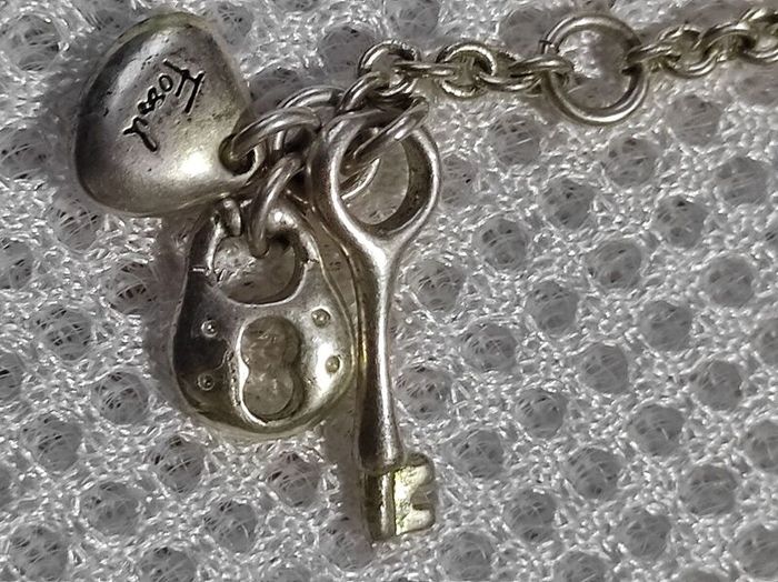 Fossil necklace