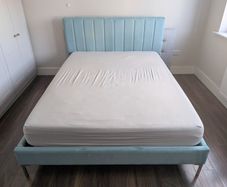 King size bed