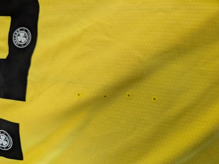 Rare Ireland soccer goal keeper  team issued gear