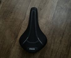 Tempo Aliante Fizik Saddle