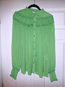 Brand NEW green blouse from River Island, size 8
