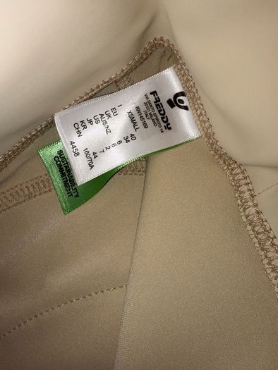 Freddy WR.UP Faux Leather Shaping Trousers XS Beige High Waist Push Up Pants UK 6 New without Tags