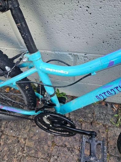 24 inch Apollo bike