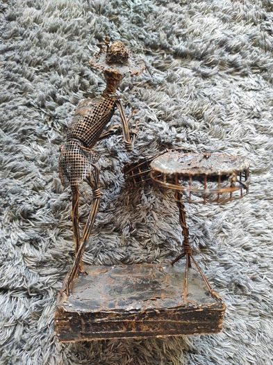 John Flavius and Alfred Weekes wire statue ornament