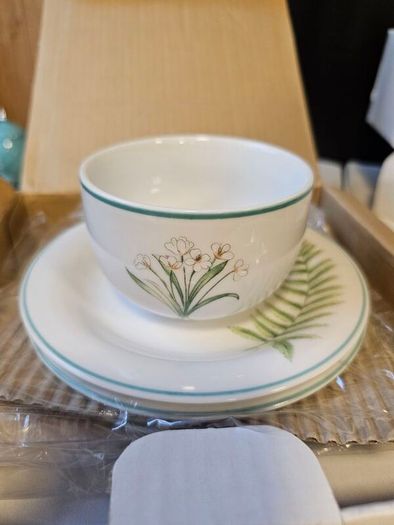NEW St. Andrew by Royal Doulton "Foliage and Flowers"