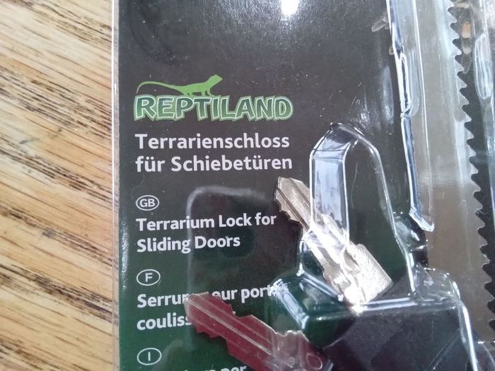 Trixie vivarium reptile lock NEW