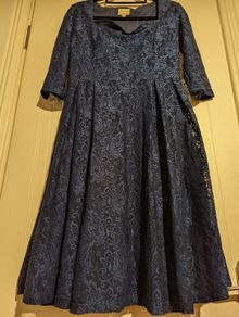 Stunning midi dress from Lindy Bop