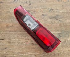 Renault Trafic Mk3 2014- Genuine Left Hand Tail Light 265556737R Original OEM