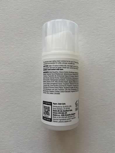 Gisou honey infused lip oil in strawberry sorbet 8 ml