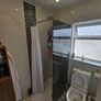 shower screen Image 2