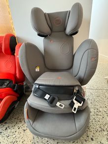 2 x Cybex Pallas G iSize car seats. R129.03. No accidents.