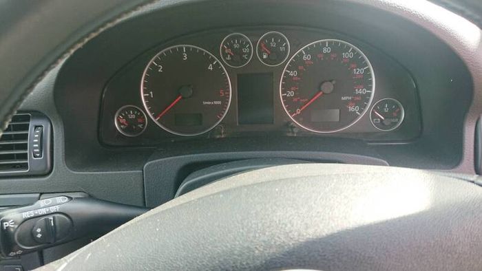 Audi S6 c5 estate / saloon lower door trim / blades. Audi a6 S6  RS6 4.2 V8  40v 1.9tdi breaking AWX AVF parts