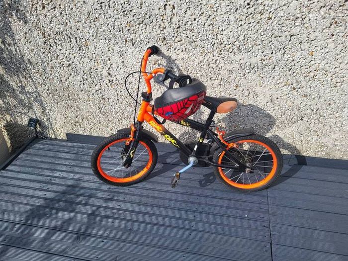 Kids bike