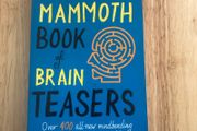The Mammoth Book of Brain Teasers -puzzle book