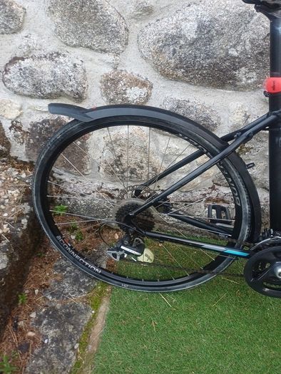 Trek FX2