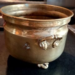 Brass planter