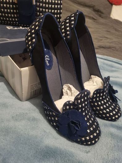 Ruby Shoo set