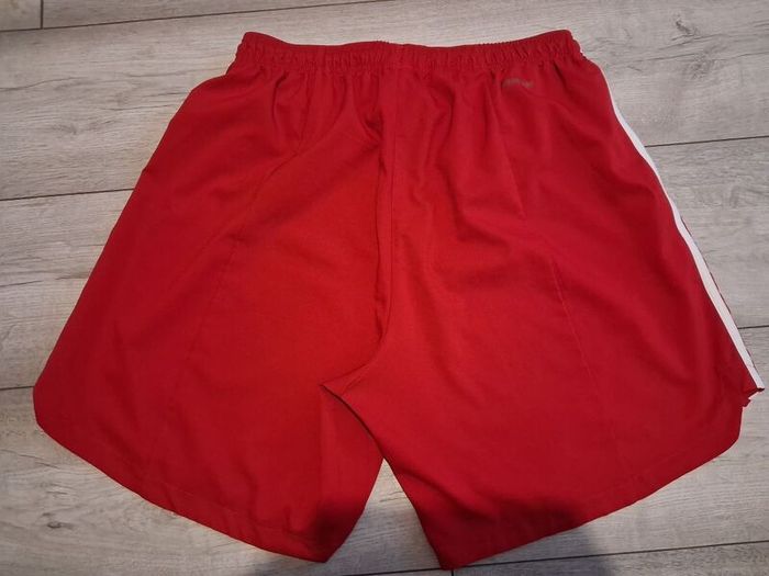 Brand New Adidas Aero Ready 3 Stripes Shorts - Size - Large - RRP - 45.99 - Open To Offers!!
