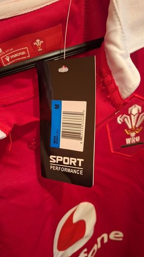 Wales Rugby Jersey NEW