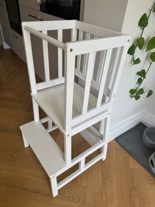 Toddler tower
