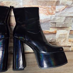 Black Chameleon Waterproof Ultra High Platform Ankle Boots, size 40