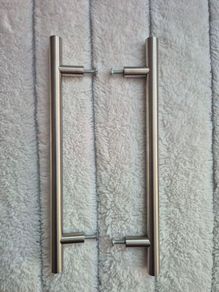 Wardrobe aluminium handle