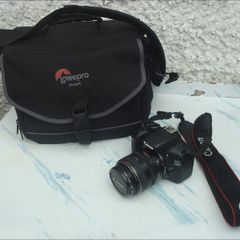 Canon EOS 550D DSLR - Bag, Flash, Accessories, Extras..