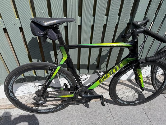 Giant Propel Advanced Large.