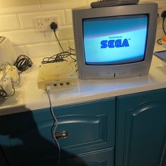 Sega Dreamcast Games (semi-functional) & Accessories