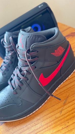 Air Jordan 1 Mid Anthracite Gym Red (Authentic) - Size UK 9 / EU 44