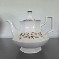 Tea Pot Johnson Brothers