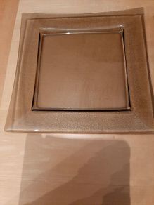 Square glass plate