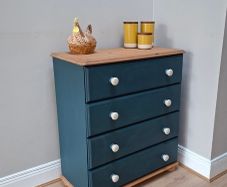 4-Drawer Chest of Drawers with Solid Wood Top