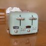 Delongi 4 slice Toaster Image 3