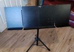 Music stand