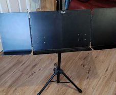 Music stand