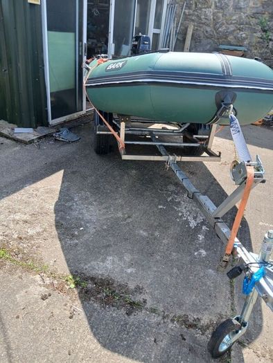 inflatable boat